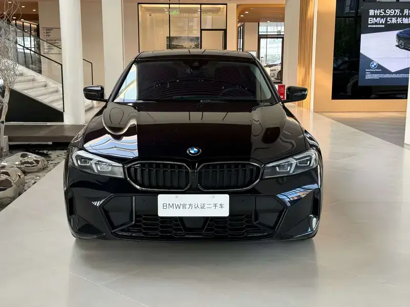 2025 BMW 3 серии с пробегом 15 000 км