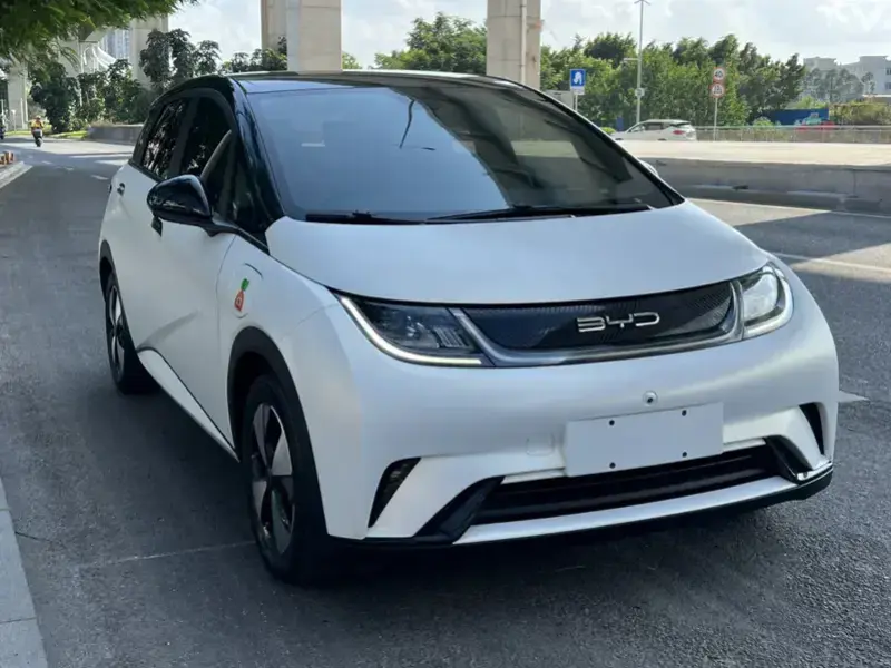 2023 BYD Dolphin с пробегом 52 000 км