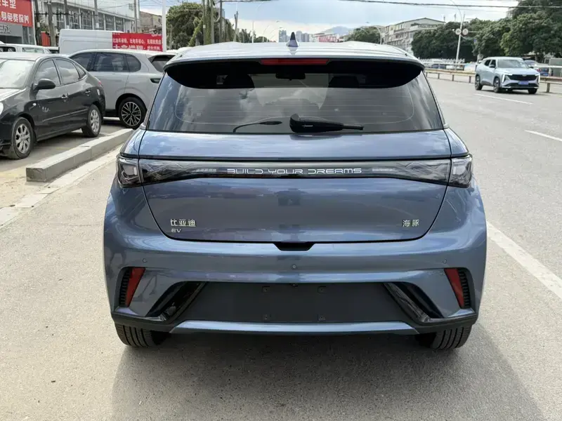 2024 BYD Dolphin с пробегом 29 000 км