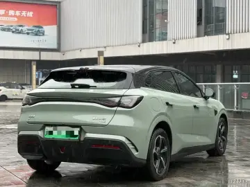 2025 BYD Seal 06 GT с пробегом 33 000 км