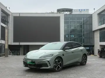 2025 BYD Seal 06 GT с пробегом 33 000 км