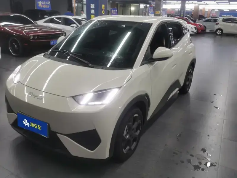 2025 BYD Seagull с пробегом 9 000 км