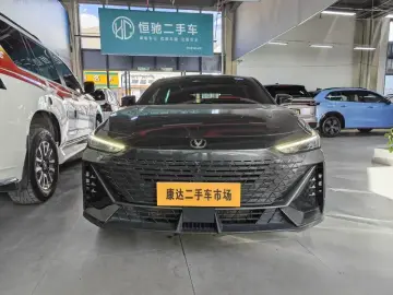 2023 Changan UNI-V с пробегом 55 000 км
