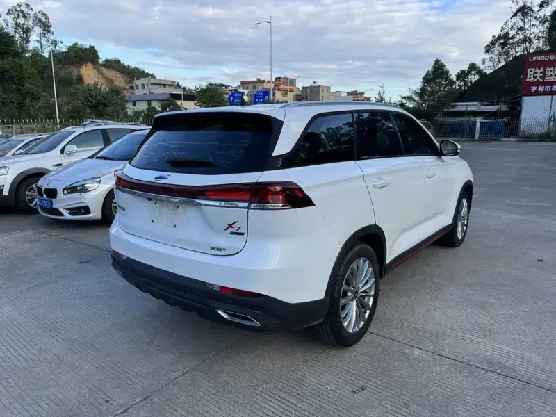2022 Oshan X7 Plus с пробегом 55 000 км