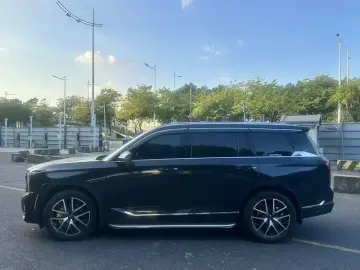 2022 GAC Trumpchi GS8 с пробегом 78 000 км