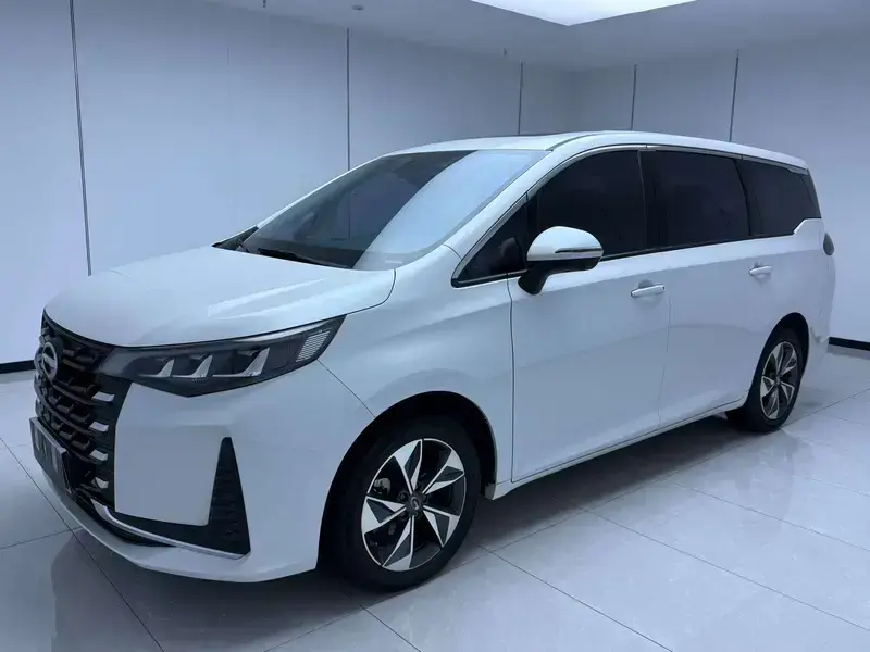 2021 GAC Trumpchi M6 с пробегом 55 000 км