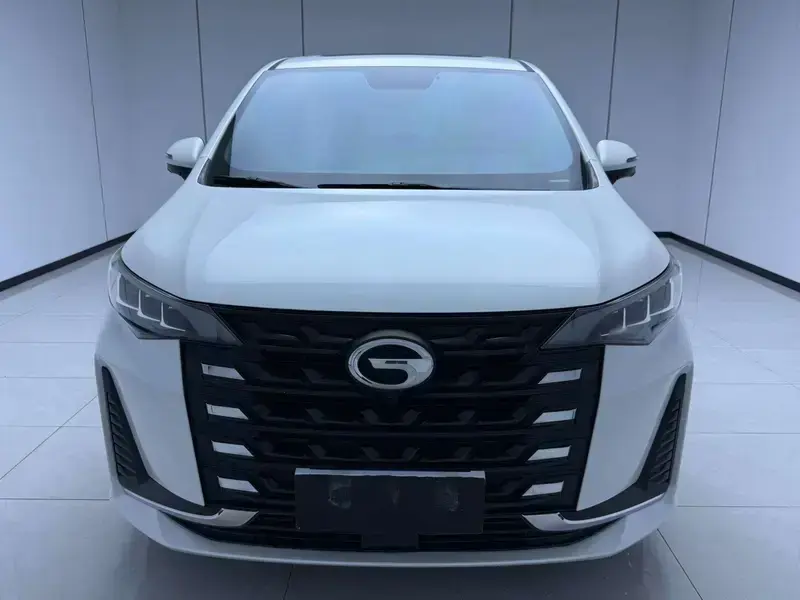 2021 GAC Trumpchi M6 с пробегом 55 000 км