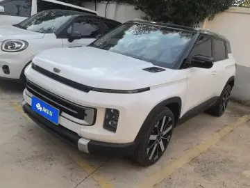 2023 Geely Icon с пробегом 41 000 км