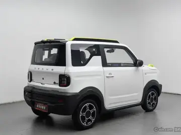 2025 Geely Panda с пробегом 13 900 км