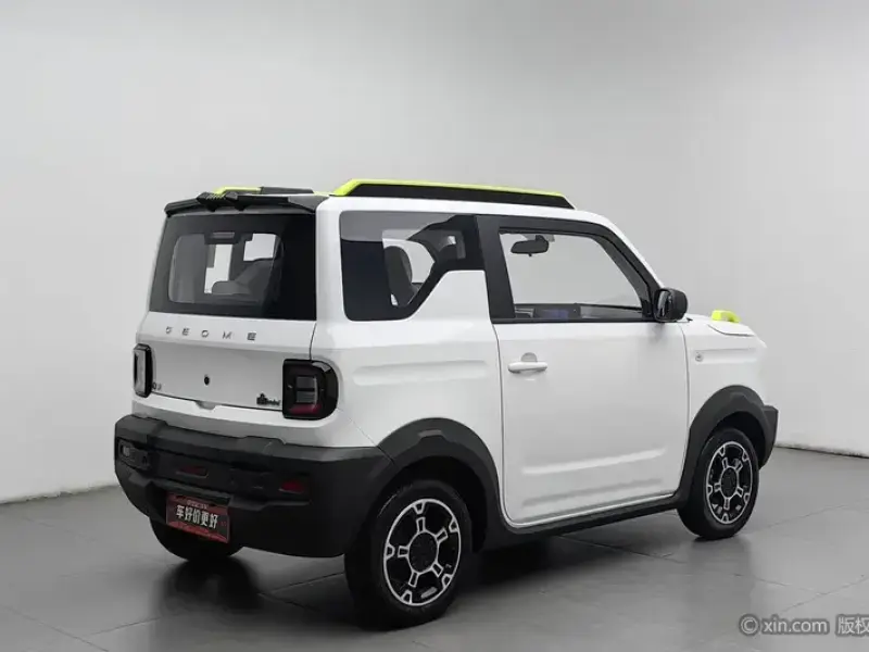 2025 Geely Panda с пробегом 13 900 км