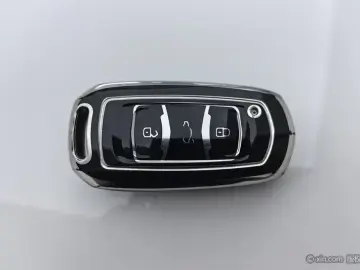 2025 Geely Panda с пробегом 13 900 км
