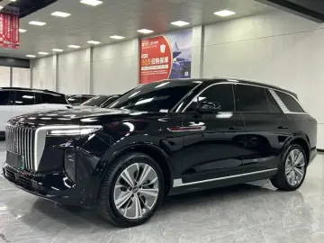 2022 Hongqi E-HS9 с пробегом 20 000 км