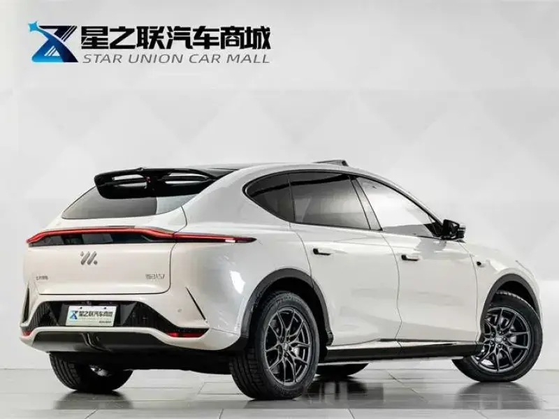 2024 IM Motors (Zhiji) LS7 с пробегом 100 км