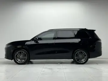 2024 Leapmotor C16 с пробегом 18 800 км