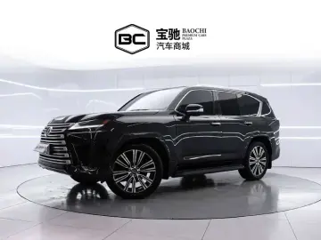 2025 Lexus LX с пробегом 5 000 км