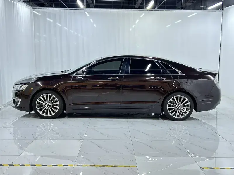 2019 Lincoln MKZ с пробегом 67 000 км