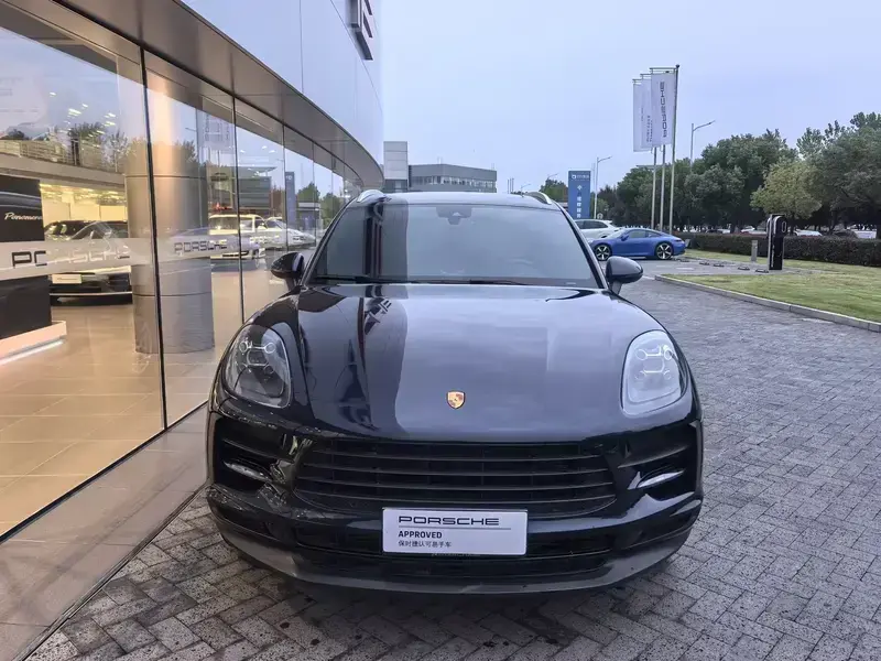 2021 Porsche Macan с пробегом 47 000 км