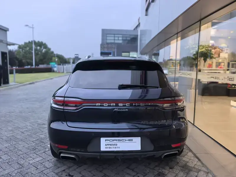 2021 Porsche Macan с пробегом 47 000 км