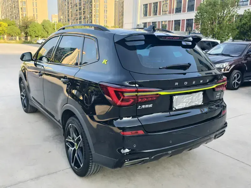2022 Roewe RX5 с пробегом 27 600 км