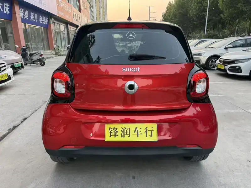2018 Smart Forfour с пробегом 33 000 км