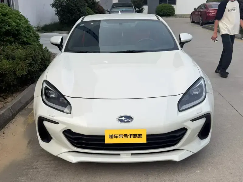 2022 Subaru BRZ с пробегом 23 000 км
