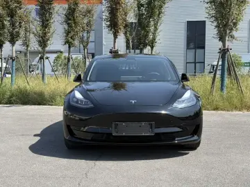 2023 Tesla Model 3 с пробегом 89 000 км