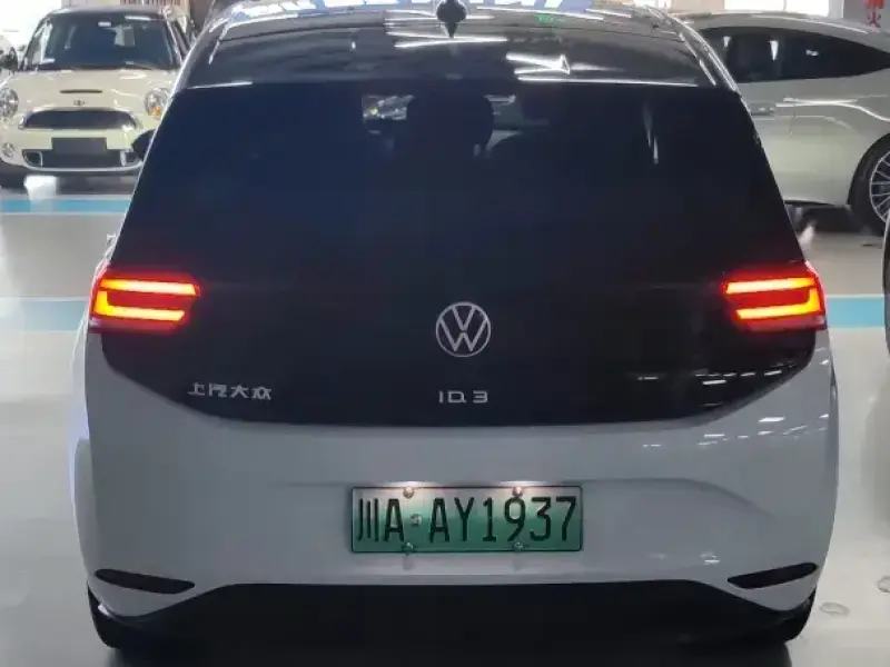 2023 Volkswagen ID.3 с пробегом 94 000 км
