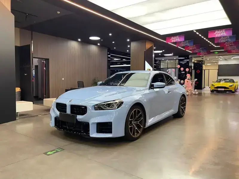 2024 BMW M2 с пробегом 15 000 км