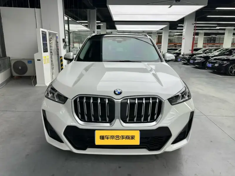 2023 BMW X1 с пробегом 50 000 км