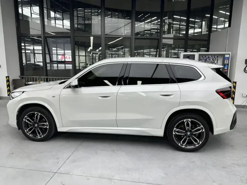 2023 BMW X1 с пробегом 50 000 км