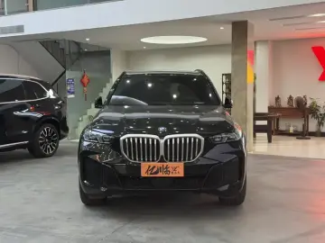 2025 BMW X5 с пробегом 37 000 км