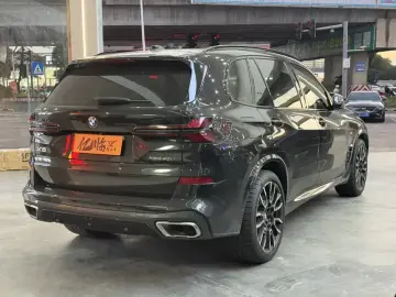 2025 BMW X5 с пробегом 37 000 км