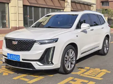 Cadillac XT6