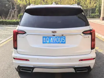 2020 Cadillac XT6 с пробегом 76 000 км