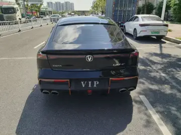2022 Changan UNI-V с пробегом 32 900 км
