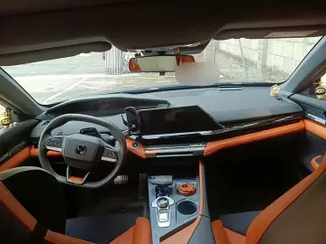 2023 Changan UNI-V с пробегом 35 200 км