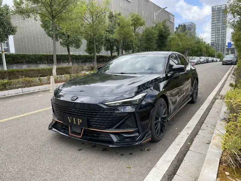 2023 Changan UNI-V с пробегом 51 000 км