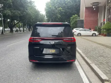 2021 GAC Trumpchi M6 с пробегом 80 900 км