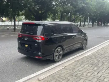2021 GAC Trumpchi M6 с пробегом 80 900 км