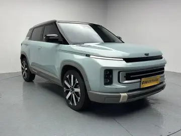 2023 Geely Icon с пробегом 12 900 км