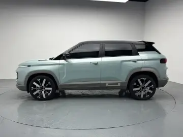 2023 Geely Icon с пробегом 12 900 км