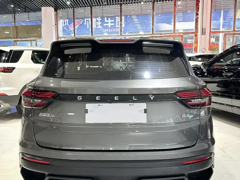 2024 Geely Binyue с пробегом 40 000 км