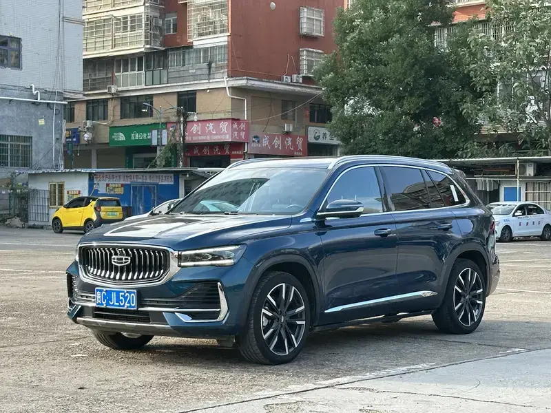 2023 Geely Monjaro с пробегом 44 000 км