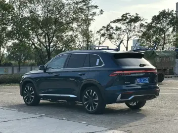 2023 Geely Monjaro с пробегом 44 000 км