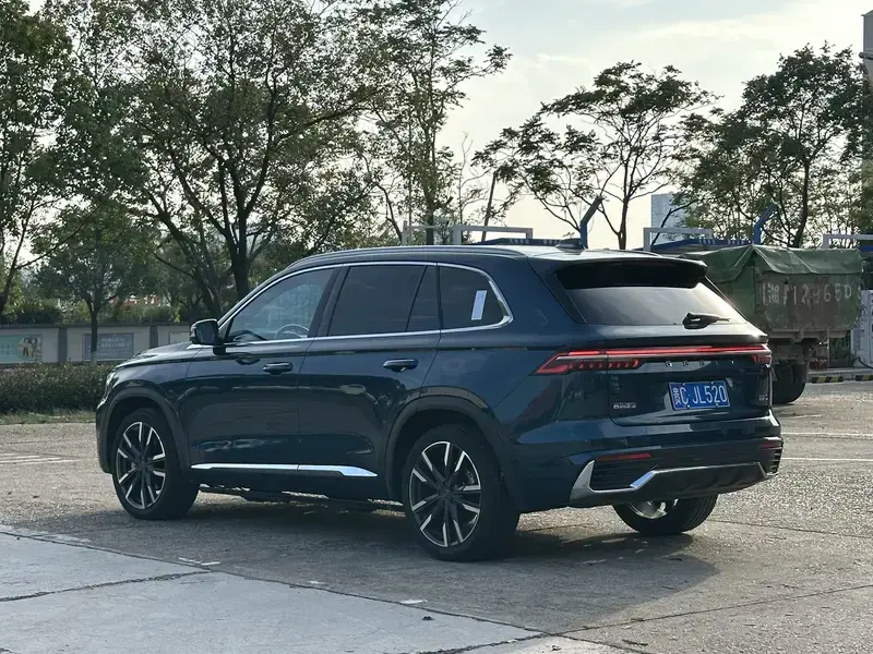 2023 Geely Monjaro с пробегом 44 000 км