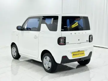 2023 Geely Panda с пробегом 31 000 км