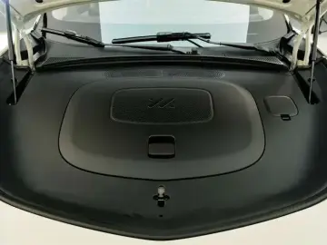 2024 IM Motors (Zhiji) LS7 с пробегом 100 км