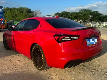 2021 Maserati Ghibli с пробегом 37 600 км