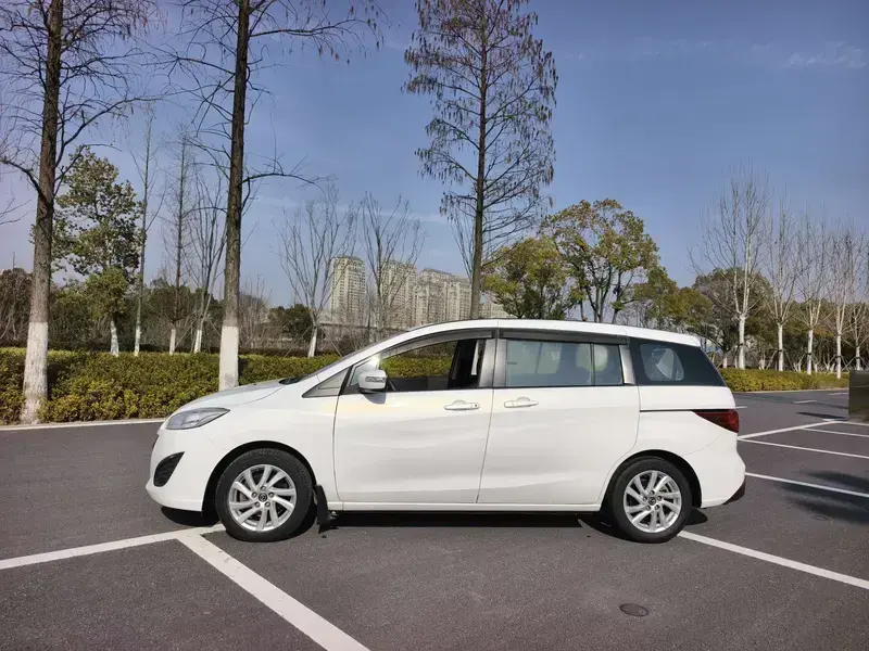 2013 Mazda 5 с пробегом 125 000 км