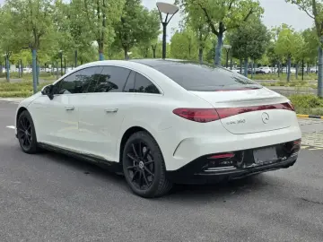 2022 Mercedes-Benz EQE с пробегом 72 000 км